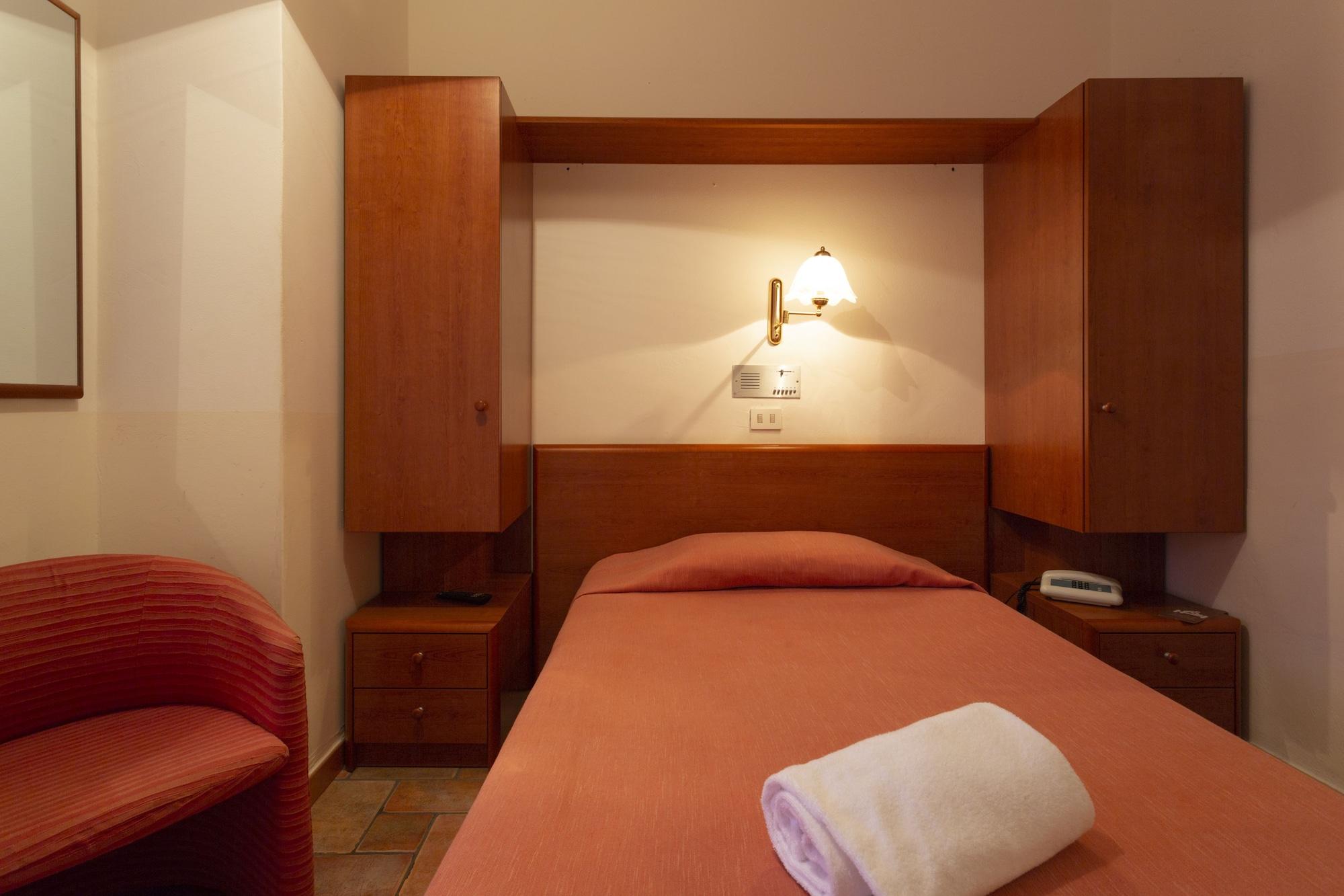 Hotel Sole Castello (Adults Only) Таормина Экстерьер фото