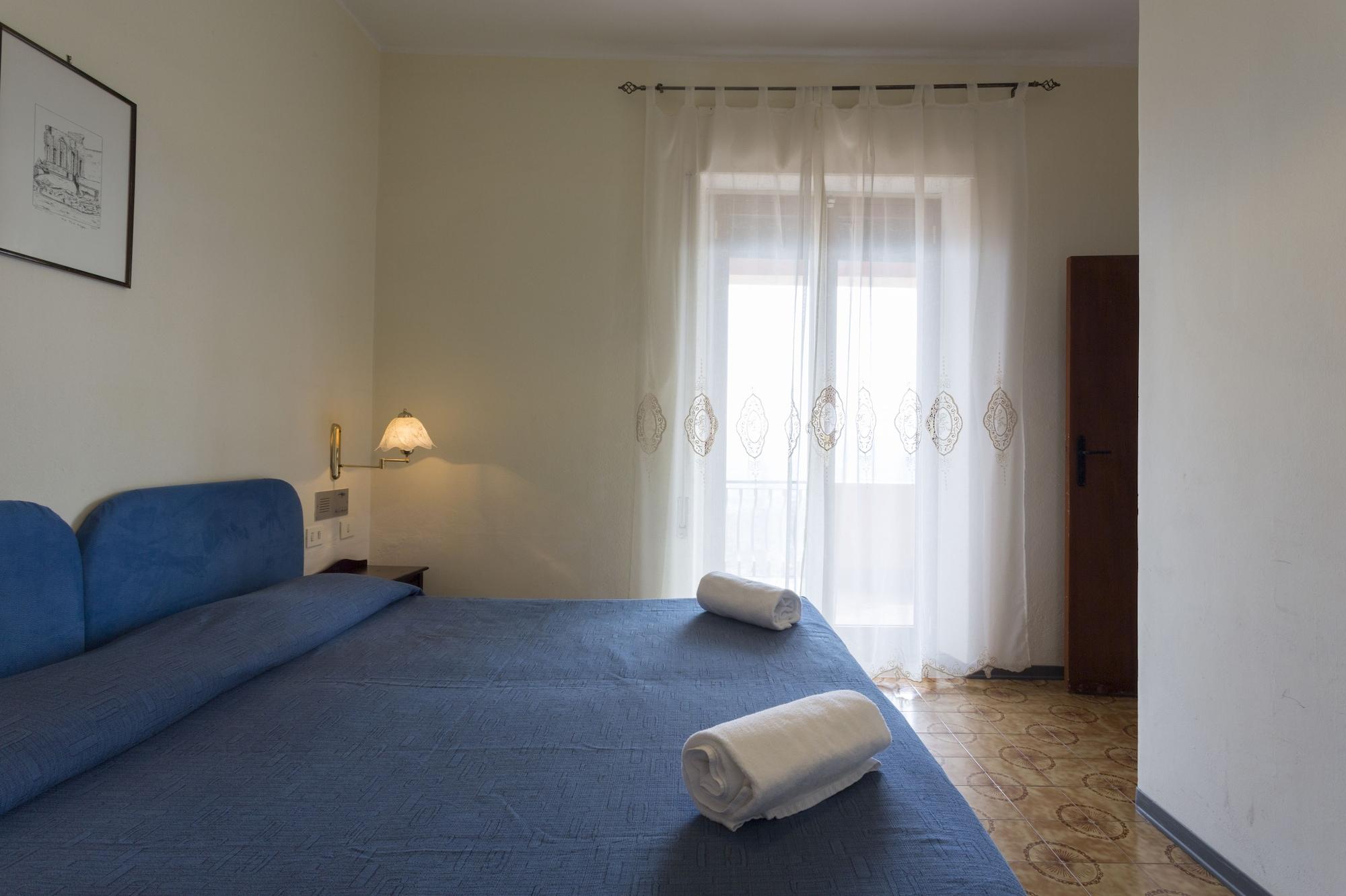 Hotel Sole Castello (Adults Only) Таормина Экстерьер фото