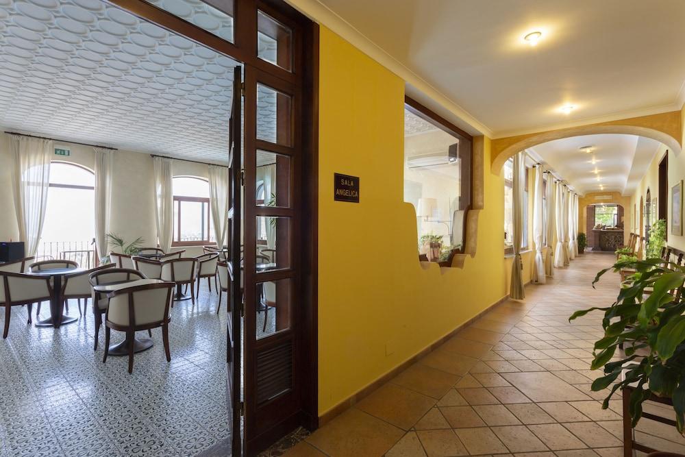 Hotel Sole Castello (Adults Only) Таормина Экстерьер фото