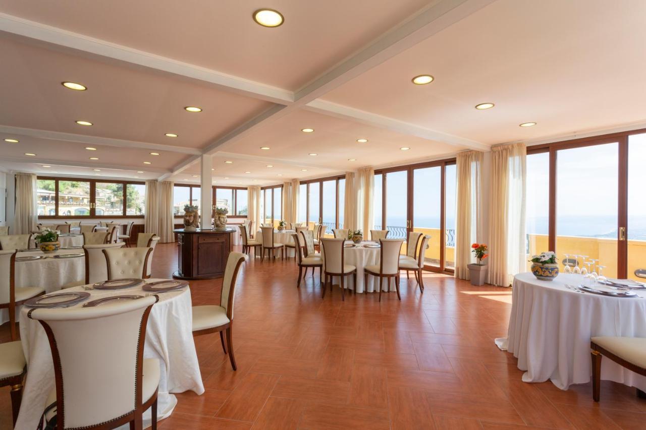 Hotel Sole Castello (Adults Only) Таормина Экстерьер фото